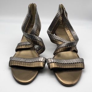 Circa Joan & David Luxe Wedge Heels Pumps